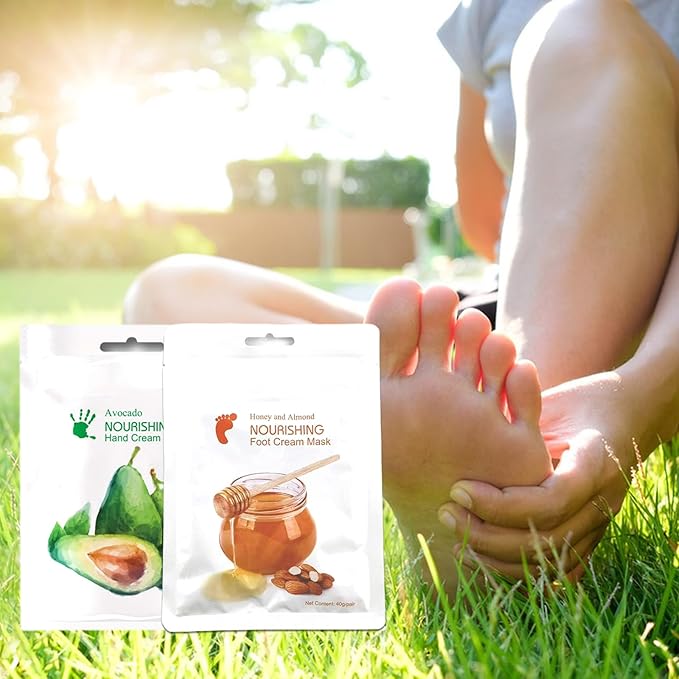 Elitzia Foot Mask Hand Mask Avocado Honey Almond Extract Hydrating 10 Packs Gloves Socks Masks Moisturizing Repairing Nourishing Masks Spa Women Dry Cracked Skin Self Care ETMM03