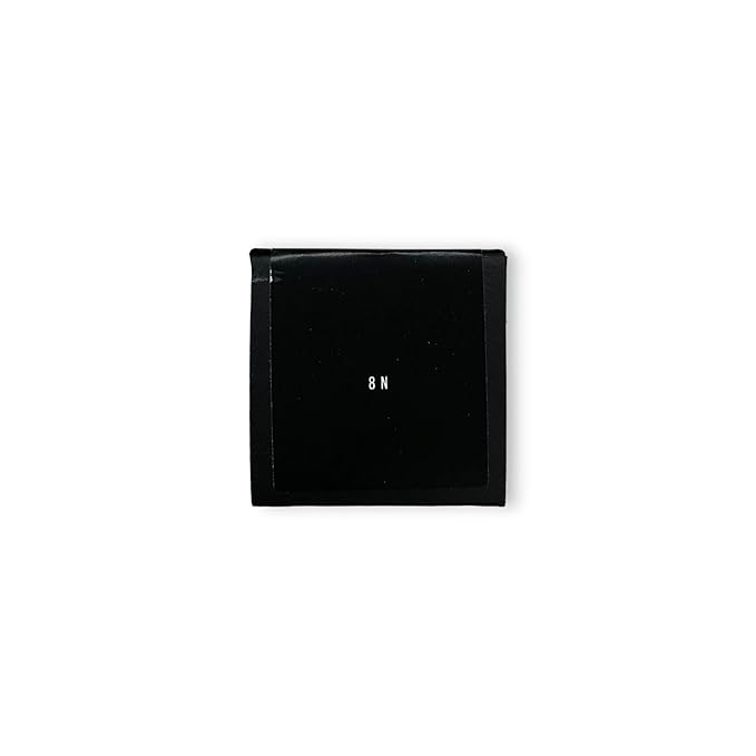 MAKEUP BY MARIO SurrealSkin™ Liquid Foundation 8N