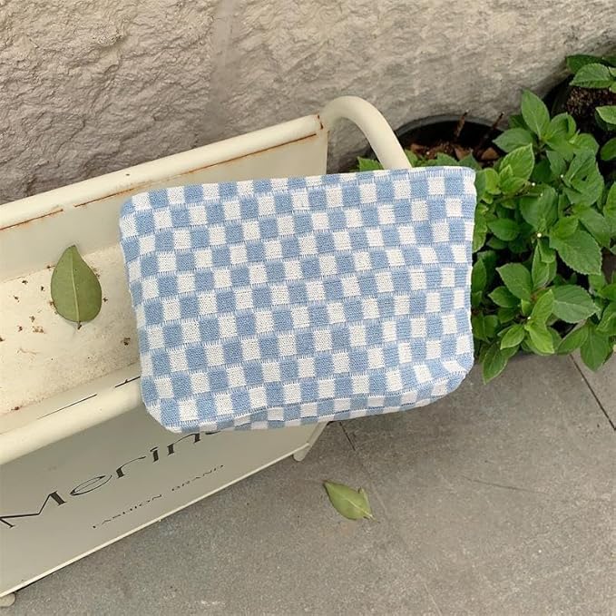 Pazimiik knit checkered makeup bag
