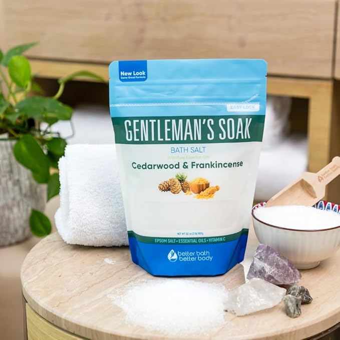 Gentleman's Bath Salt 32 Ounces Epsom Salt with Natural Cedarwood, Frankincense, Eucalyptus and Peppermint Essential Oils Plus Vitamin C in BPA Free Pouch with Easy Press-Lock Seal