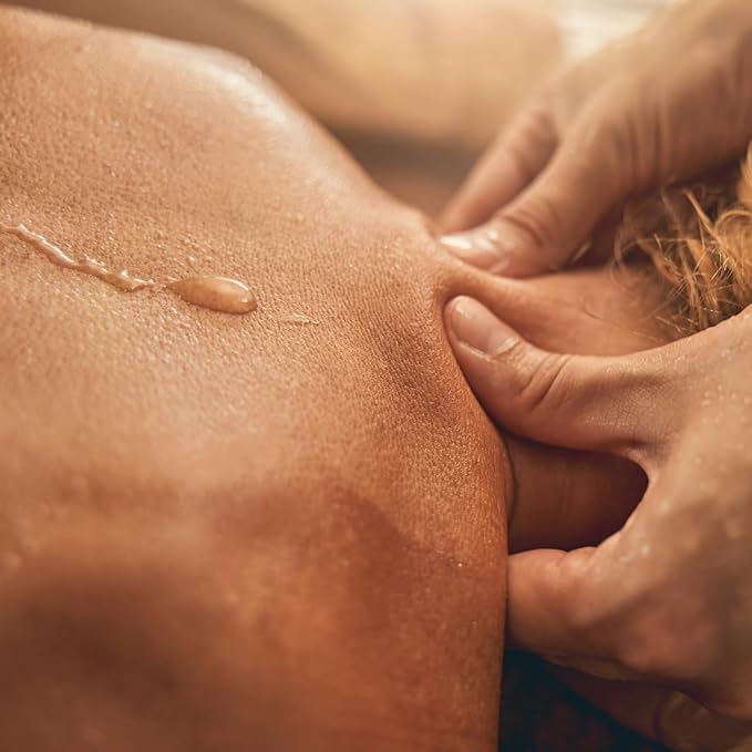 MELONY Massage Oil Candle for Pure Relaxation - 8.1 oz - Moisturizing Essential Oil Body Massage Candle for Home Spa- Amazing Gift for Women & Men (Sandalwood)