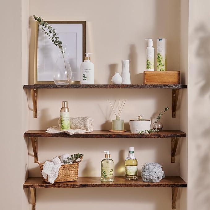 Thymes Moisturizing Body Wash with Pump - Body Soap - Bath Products - Skin Care - Liquid Soap with Notes of Eucalyptus Oil, Petitgrain, Bergamot, Lemongrass, & Fir (Eucalyptus, 9.25 fl oz)