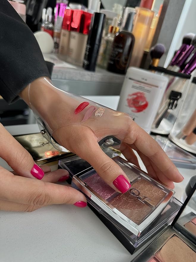 Makeup Glove Palette for Artwork|Stylish Glove for Makeup